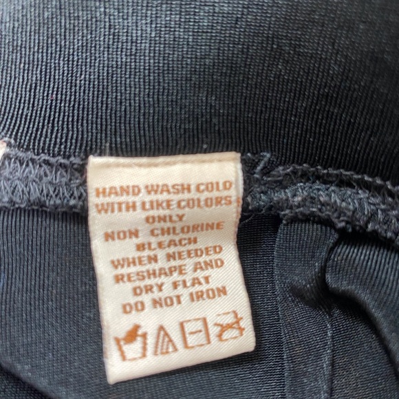 C.l.o.t.h.e.s. Black Liquid Knit Pants - Picture 4 of 8